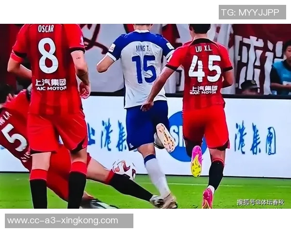张琳芃门前惊险头球解围助海港化险为夷精彩瞬间回顾