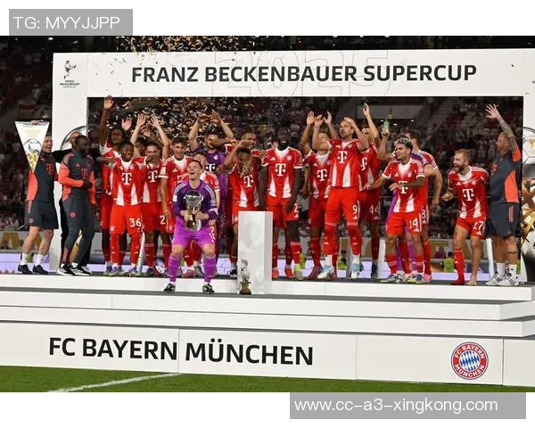 拜仁官方宣布凯恩等六名球员荣获上赛季德国最佳阵容奖杯